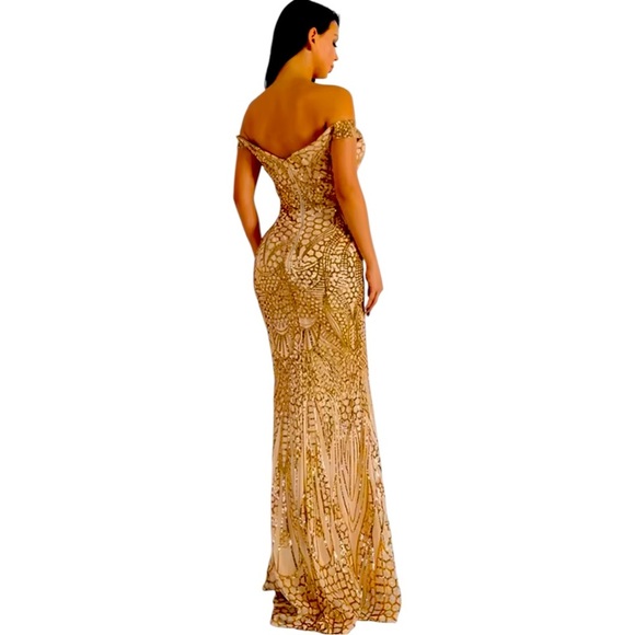 Miss Ord Long Off-Shoulder Gold Sequin Mermaid Trumpet Gown Dress Sz Medium NWT - Picture 2 of 8